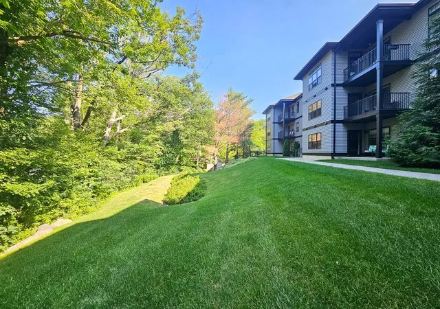 Homes for sale in Portsmouth, NH | 2075 Lafayette Rd #24, Portsmouth, NH 03801 | MLS# 5097672