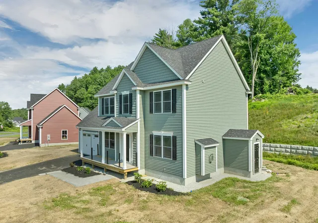 Homes for sale in Concord, NH | 6 Shelburne Ln, Concord, NH 03301 | MLS# 5097678