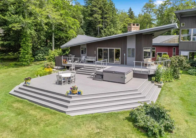 Homes for sale in Wilmington, VT | 32 Steep Hill Rd, Wilmington, VT 05363 | MLS# 5097683