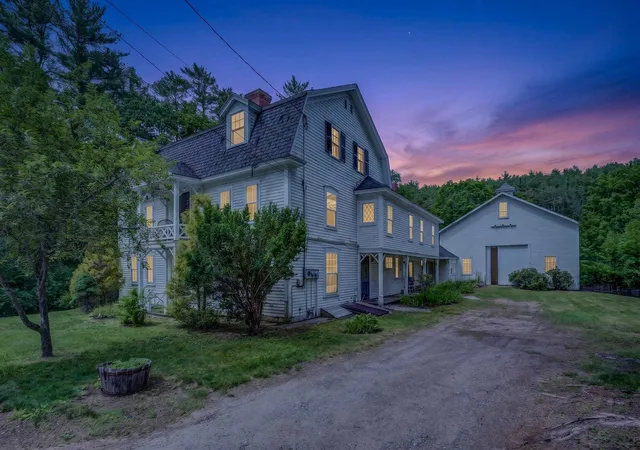 Homes for sale in New Hampton, NH | 166 Main St, New Hampton, NH 03256 | MLS# 5097691