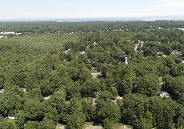 Homes for sale in Hampton, NH | 9 Stowecroft Dr, Hampton, NH 03842 | MLS# 5097696