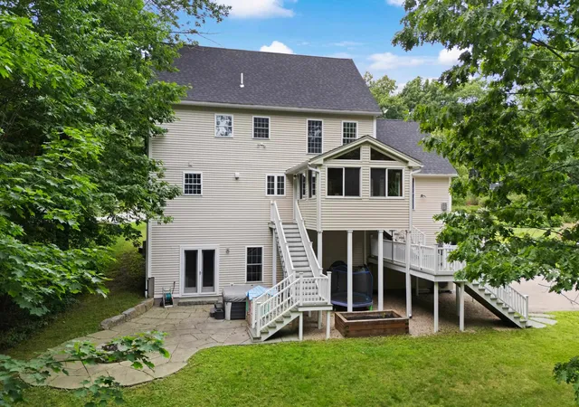 Homes for sale in Dover, NH | 49 Wallace Dr, Dover, NH 03820 | MLS# 5097700