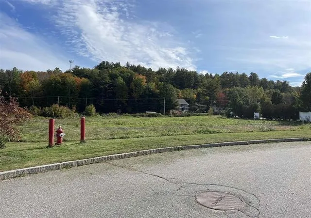 2nd image of 21 Sawmill Rd, Gilford, NH 03249 | MLS# 5097701