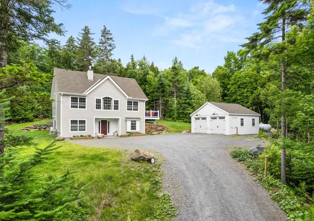 Homes for sale in West Dover, VT | 45 Sawmill Village Wy, West Dover, VT 05356 | MLS# 5097702