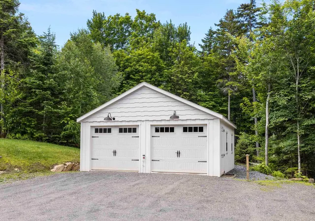 Homes for sale in West Dover, VT | 45 Sawmill Village Wy, West Dover, VT 05356 | MLS# 5097702
