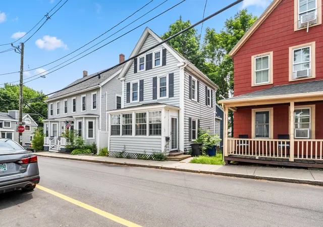 Homes for sale in Portsmouth, NH | 12 Woodbury Ave, Portsmouth, NH 03801 | MLS# 5097703