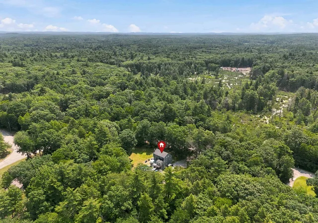 2nd image of 25 Pinewood Loop, Sandown, NH 03873 | MLS# 5097706