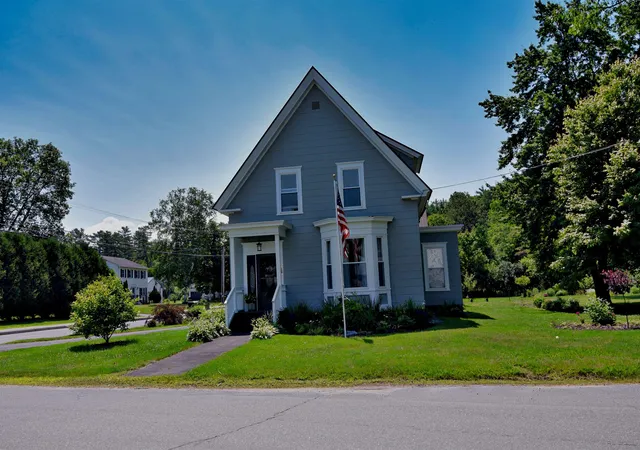 Homes for sale in Littleton, NH | 109 South St, Littleton, NH 03561 | MLS# 5097724
