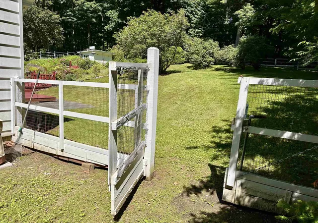 Photo 3 of Single family home for sale at 11 Prospect St, Saint Albans, VT 05478 | MLS# 5097725 | Listing updated on 2026-09-09