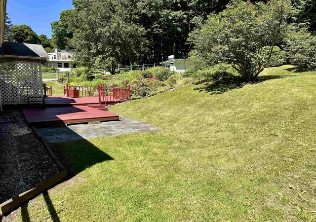 Photo 4 of Single family home for sale at 11 Prospect St, Saint Albans, VT 05478 | MLS# 5097725 | Listing updated on 2026-09-09