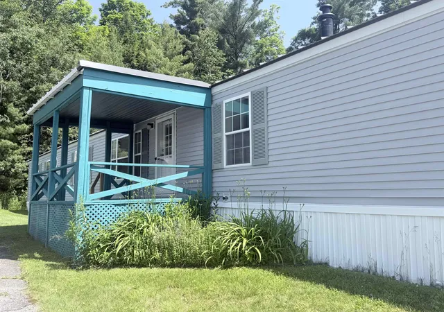 Homes for sale in Littleton, NH | 19 Hilltop Manor Mobile Home Park, Littleton, NH 03561 | MLS# 5097727