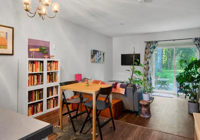 4th image of 107 Wells Ave #5, Colchester, VT 05446 | MLS# 5097733
