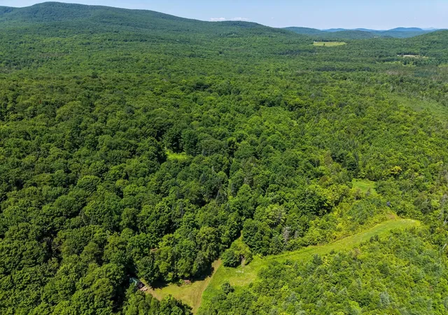 2nd image of 801 Red Schoolhouse Rd, Wheelock, VT 05851 | MLS# 5097747