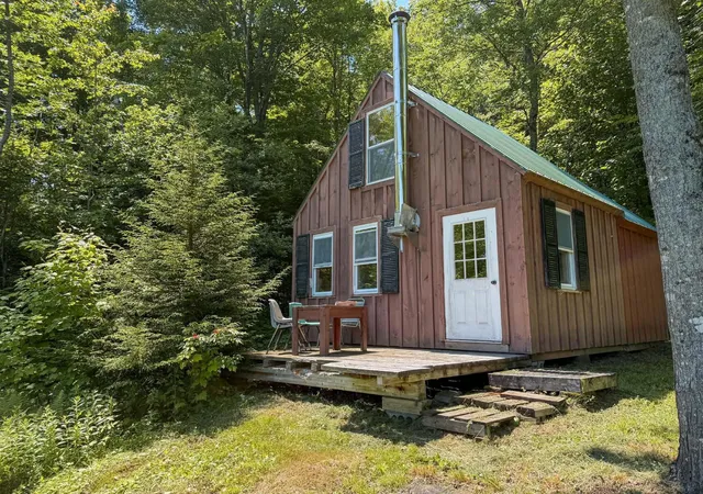 3rd image of 801 Red Schoolhouse Rd, Wheelock, VT 05851 | MLS# 5097747