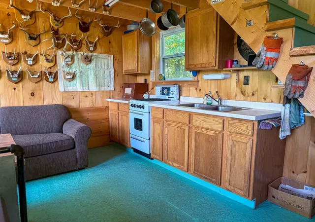 5th image of 801 Red Schoolhouse Rd, Wheelock, VT 05851 | MLS# 5097747
