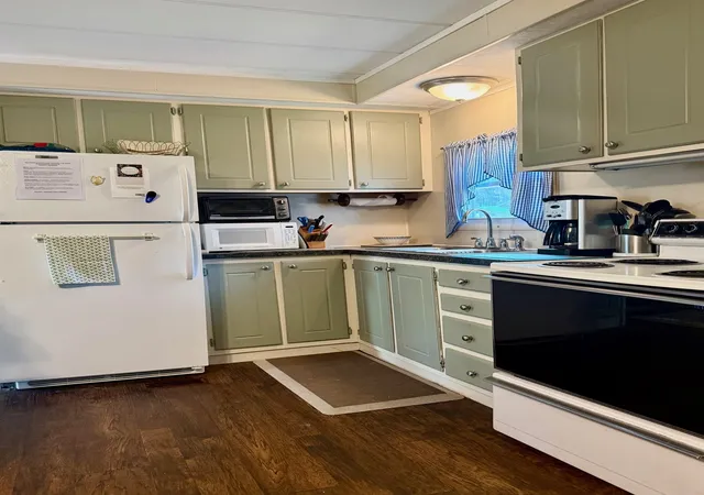 Homes for sale in Jamaica, VT | 2022 Route 30, Jamaica, VT 05343 | MLS# 5097748