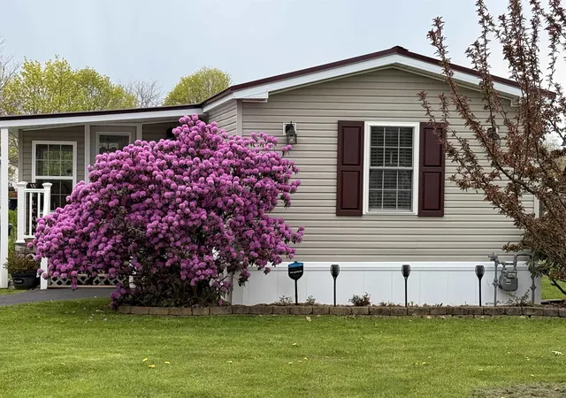 2nd image of 37 James Cir, St. Albans Town, VT 05478 | MLS# 5097772
