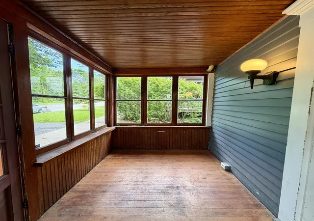 3rd image of 421 St Paul St, Burlington, VT 05401 | MLS# 5097775