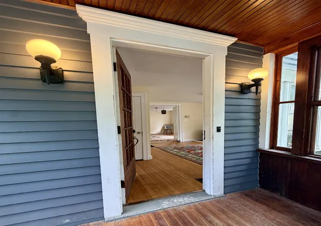 4th image of 421 St Paul St, Burlington, VT 05401 | MLS# 5097775