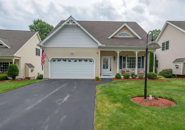 2nd image of 3 Sugar Hill Ln, Litchfield, NH 03052 | MLS# 5097777