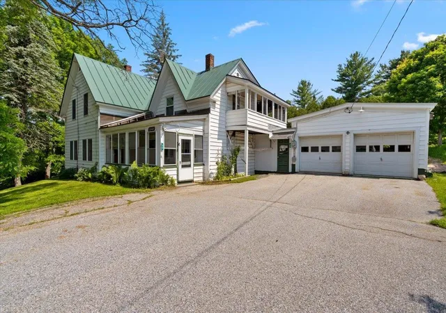 Homes for sale in Barre Town, VT | 3 Hillside Ave, Barre Town, VT 05469 | MLS# 5097779