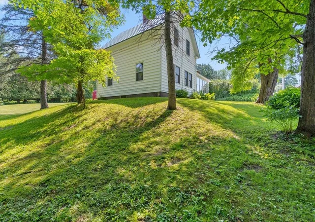 Homes for sale in Barre Town, VT | 3 Hillside Ave, Barre Town, VT 05469 | MLS# 5097779