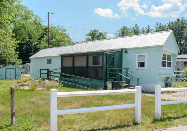 1st image of 529 Nashua St #10, Milford, NH 03055 | MLS# 5097792