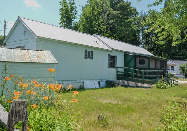 4th image of 529 Nashua St #10, Milford, NH 03055 | MLS# 5097792