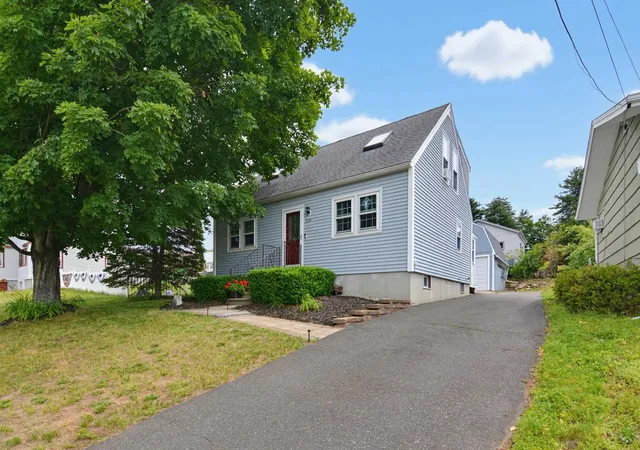 Homes for sale in Manchester, NH | 219 Rhode Island Ave, Manchester, NH 03104 | MLS# 5097806