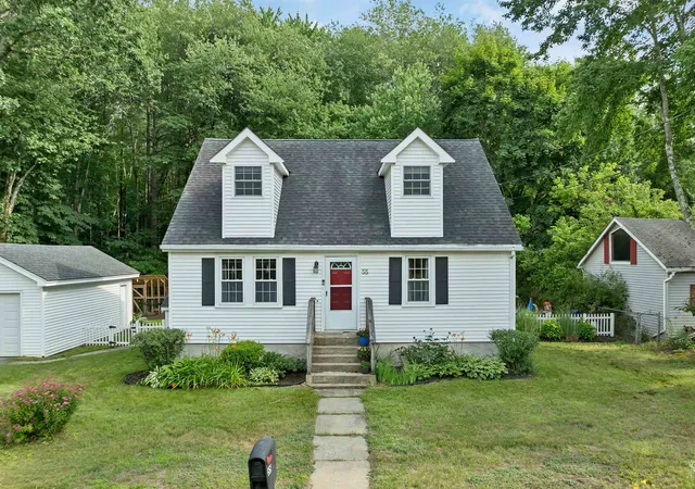 Homes for sale in Salem, NH | 55 School St, Salem, NH 03079 | MLS# 5097811