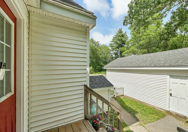 Homes for sale in Salem, NH | 55 School St, Salem, NH 03079 | MLS# 5097811