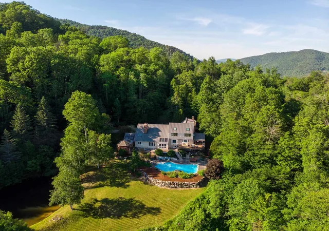 Homes for sale in Killington, VT | 838 Cricket Hill Rd, Killington, VT 05751 | MLS# 5097823