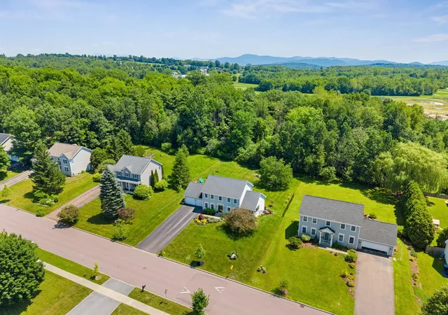 2nd image of 519 Brennan Woods Dr, Williston, VT 05495 | MLS# 5097830