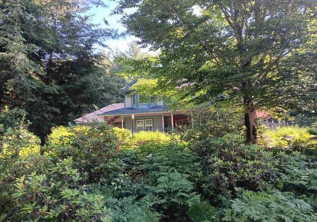 Photo 1 of Single family home for sale at 220 Grandview Rd, Conway, NH 03818 | MLS# 5097832 | Listing updated on 2026-07-24