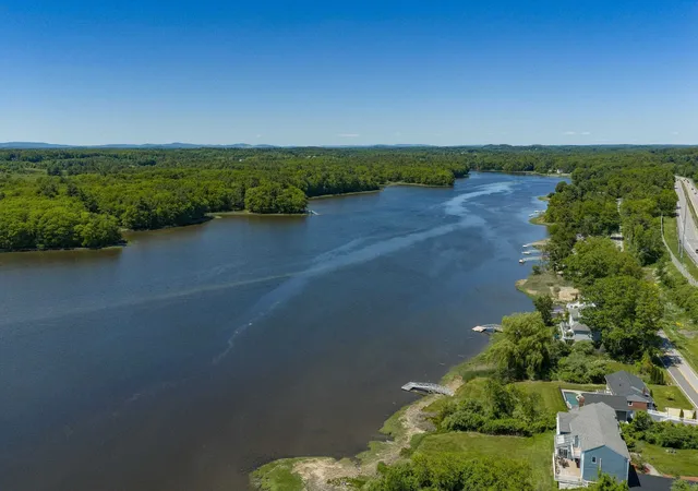 Homes for sale in Dover, NH | 179 Spur Rd, Dover, NH 03820 | MLS# 5097835