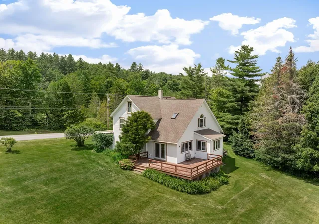 2nd image of 1069 East Warren Rd, Waitsfield, VT 05673 | MLS# 5097845