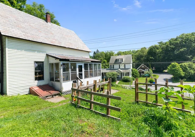 Homes for sale in Brattleboro, VT | 455 South Main St, Brattleboro, VT 05301 | MLS# 5097858