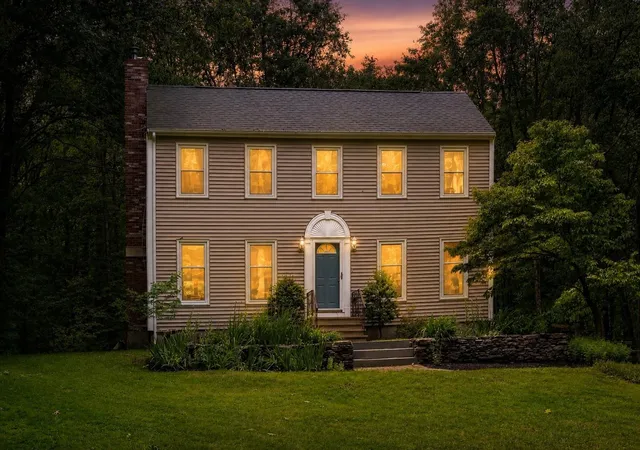 Homes for sale in Rollinsford, NH | 42 Moses Carr Rd, Rollinsford, NH 03869 | MLS# 5097866