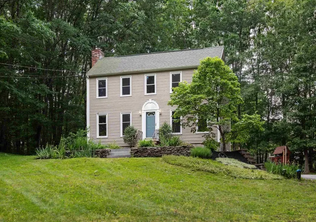 Homes for sale in Rollinsford, NH | 42 Moses Carr Rd, Rollinsford, NH 03869 | MLS# 5097866