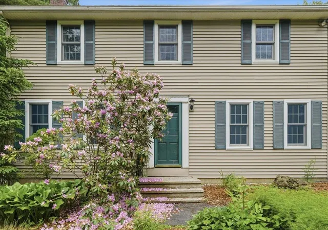 3rd image of 490 Juniper Ridge, Shelburne, VT 05482 | MLS# 5097877