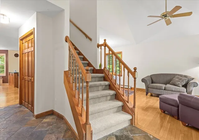 2nd image of 14 Beechwood Ln, Jericho, VT 05465 | MLS# 5097878