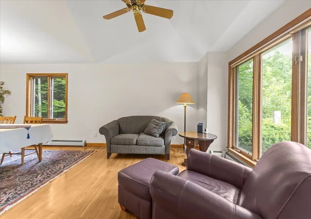 3rd image of 14 Beechwood Ln, Jericho, VT 05465 | MLS# 5097878