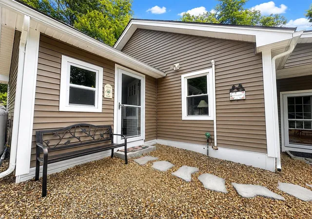 2nd image of 20 Keene Ave, Fitzwilliam, NH 03447 | MLS# 5097882