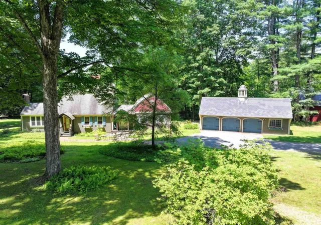2nd image of 7 High St, Brandon, VT 05733 | MLS# 5097890