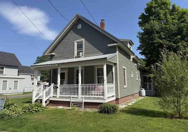 3rd image of 100 Harrison Ave, St. Johnsbury, VT 05819 | MLS# 5097908