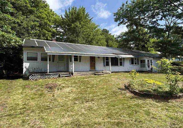 1st image of 22 Crow Hill St, Northumberland, NH 03582 | MLS# 5097926