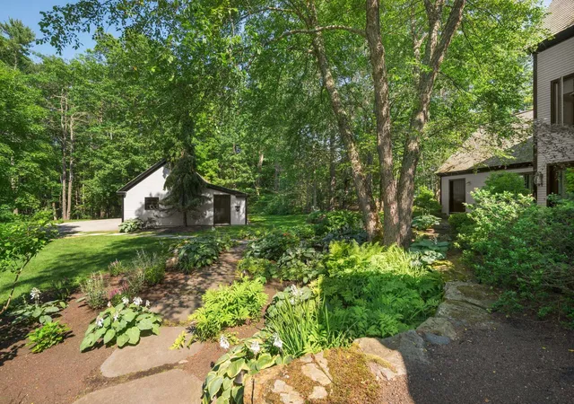 4th image of 17 Pepperell Wy, York, ME 03909 | MLS# 5097931