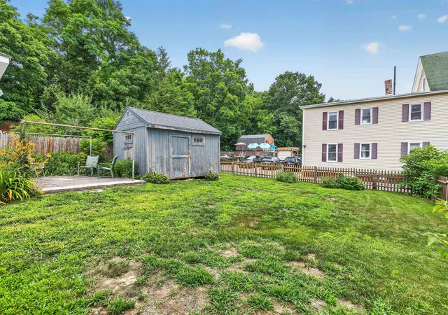 3rd image of 148 Parker St, Manchester, NH 03102 | MLS# 5097941