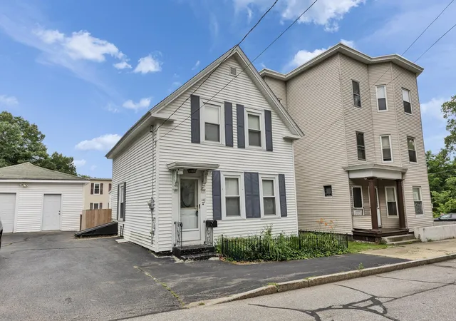Photo 3 of Single family home for sale at 148 Parker St, Manchester, NH 03102 | MLS# 5097941 | Listing updated on 2026-08-04
