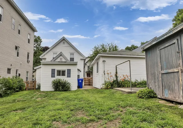 Photo 4 of Single family home for sale at 148 Parker St, Manchester, NH 03102 | MLS# 5097941 | Listing updated on 2026-08-04